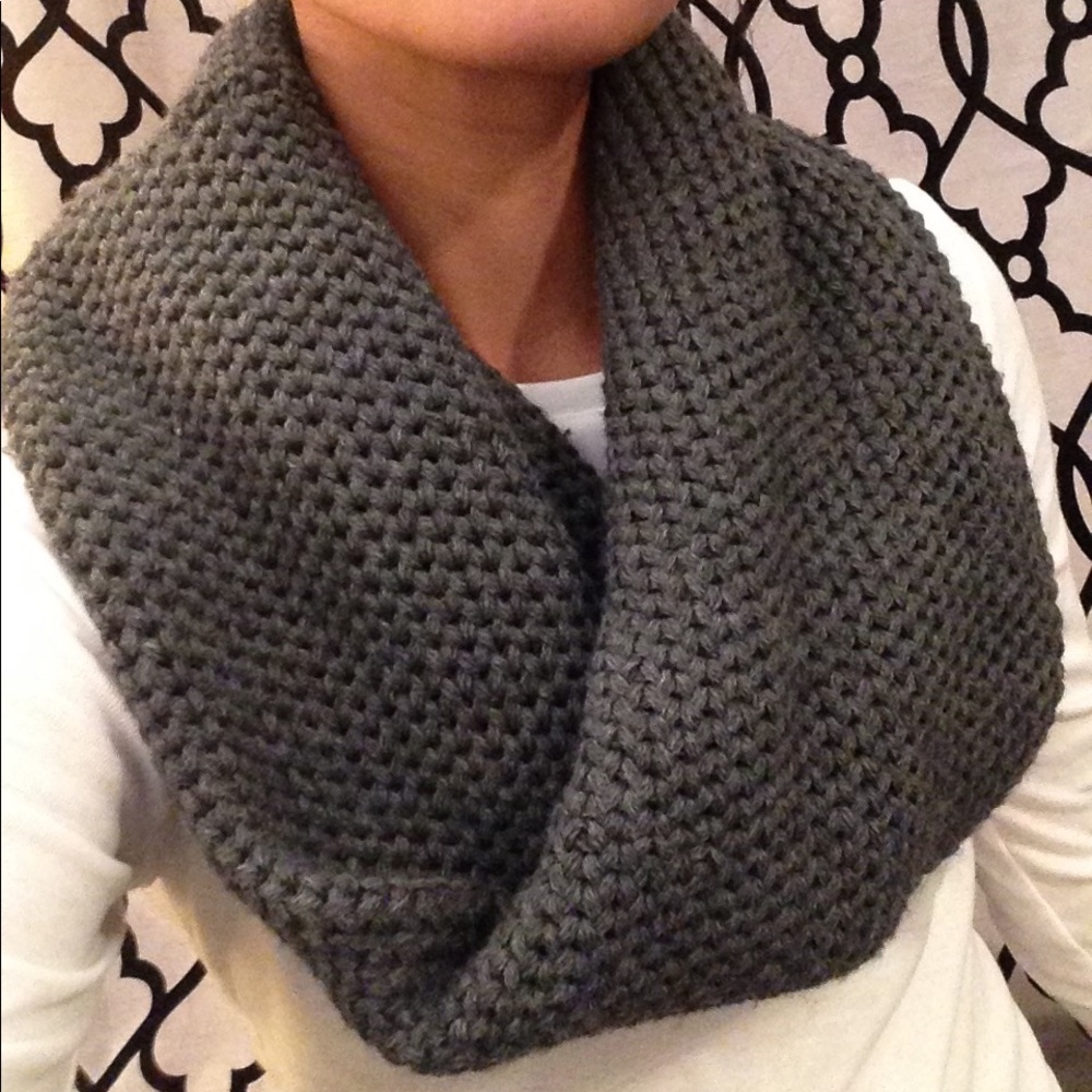 forever 21 crochet circle scarf